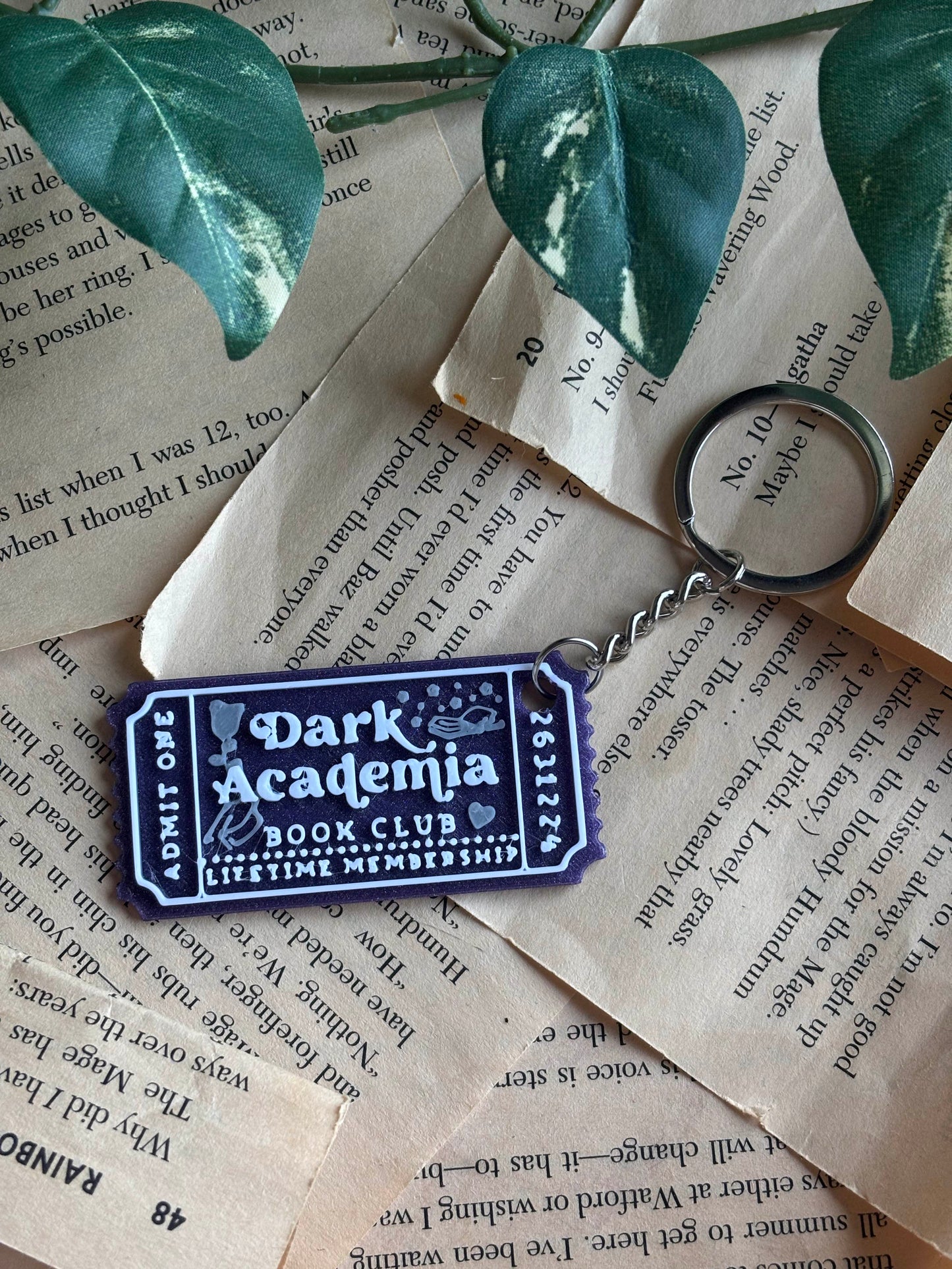 Dark Academia Book Club Nøkkelring