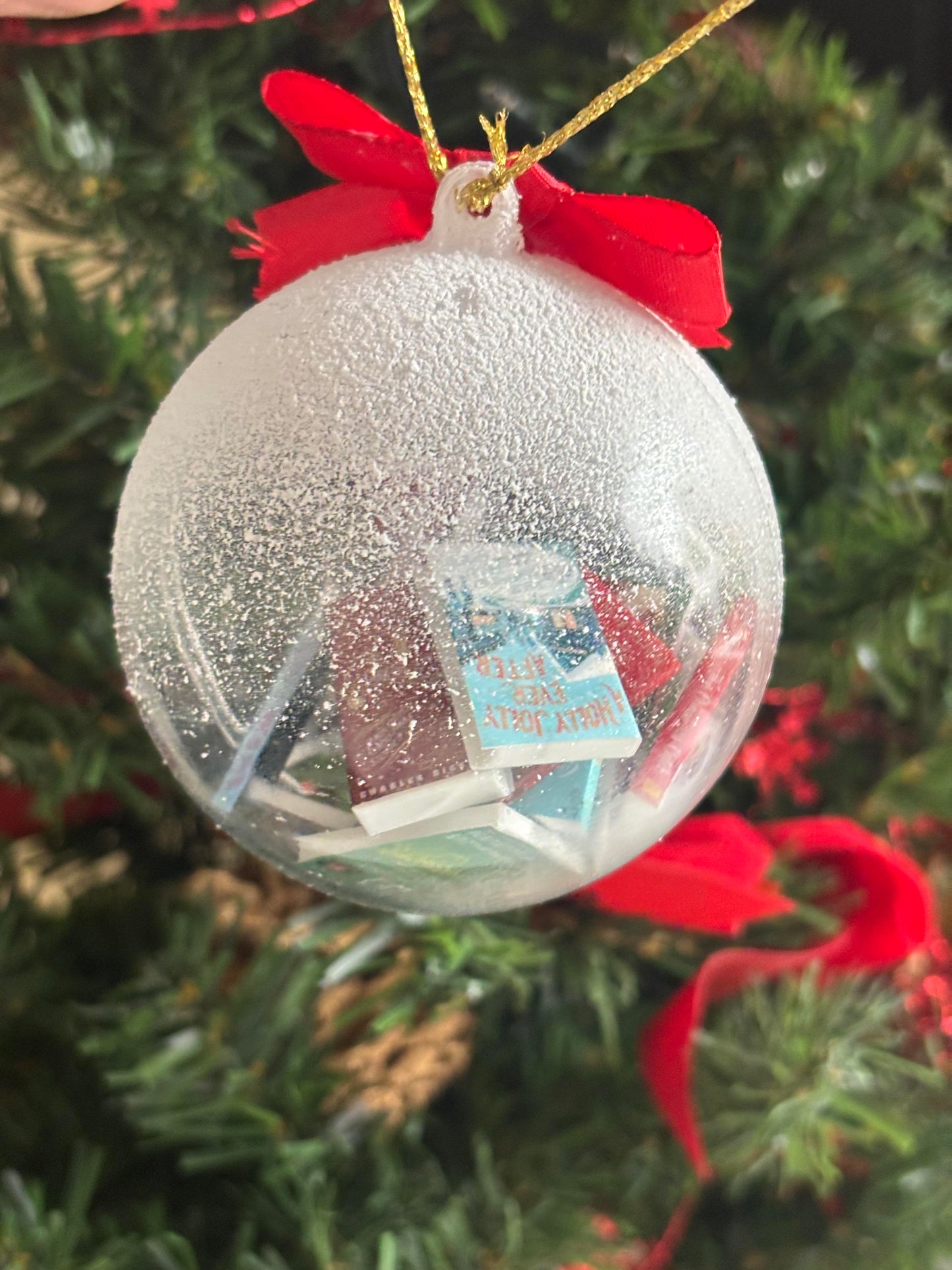 LIMITED EDITION Bookish Julekule (Forhåndsbestilling)