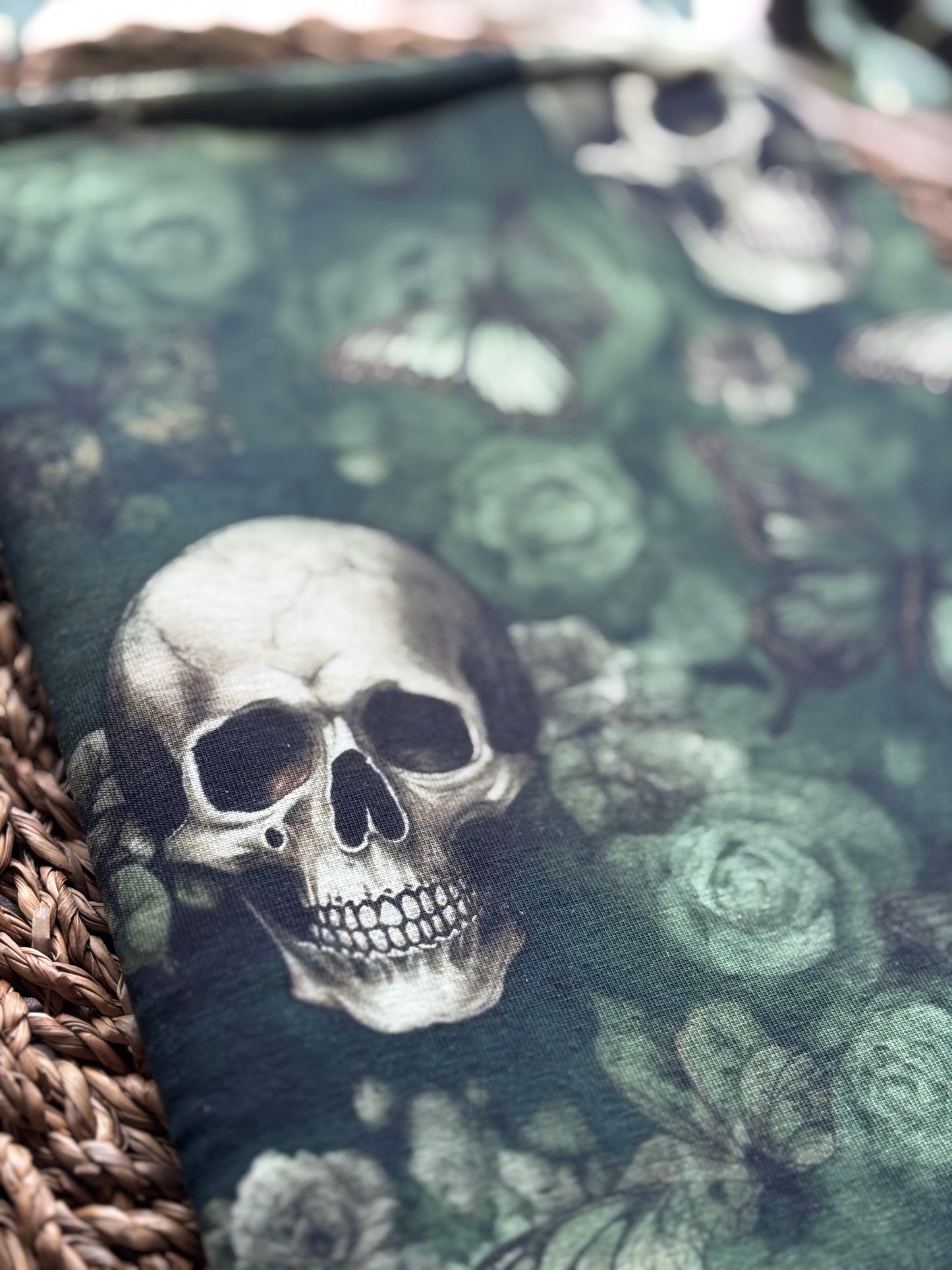 Green Skull with butterflies (Limited Edition) (B-Vare)