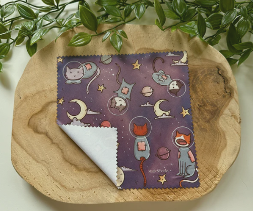 Cats in Space - Pusseklut / Brilleklut