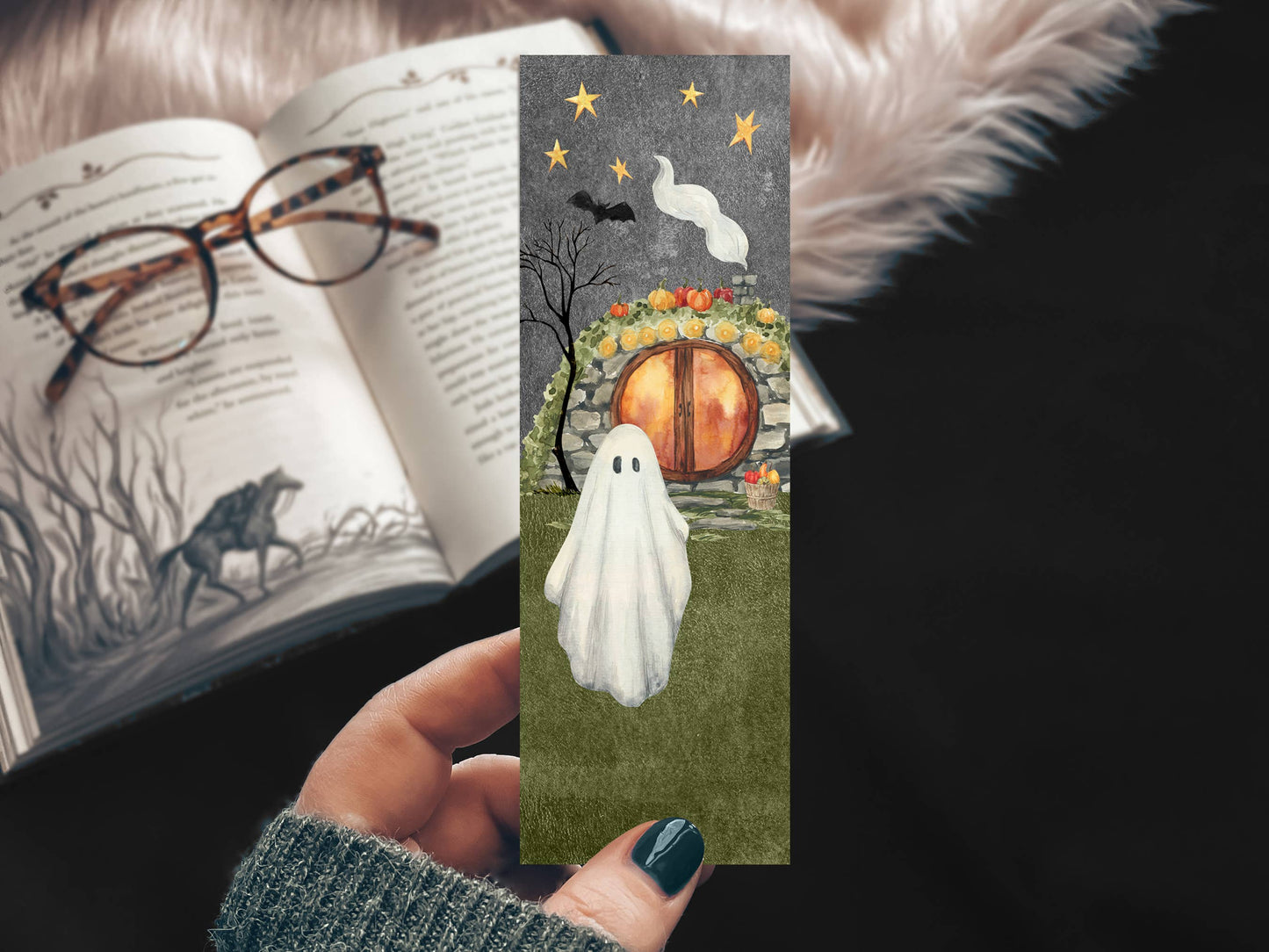 Cute Cottage Ghost Halloween Bokmerke