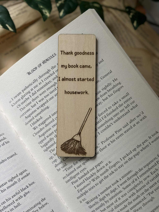 Thank goodness my book came - Bokmerke i tre