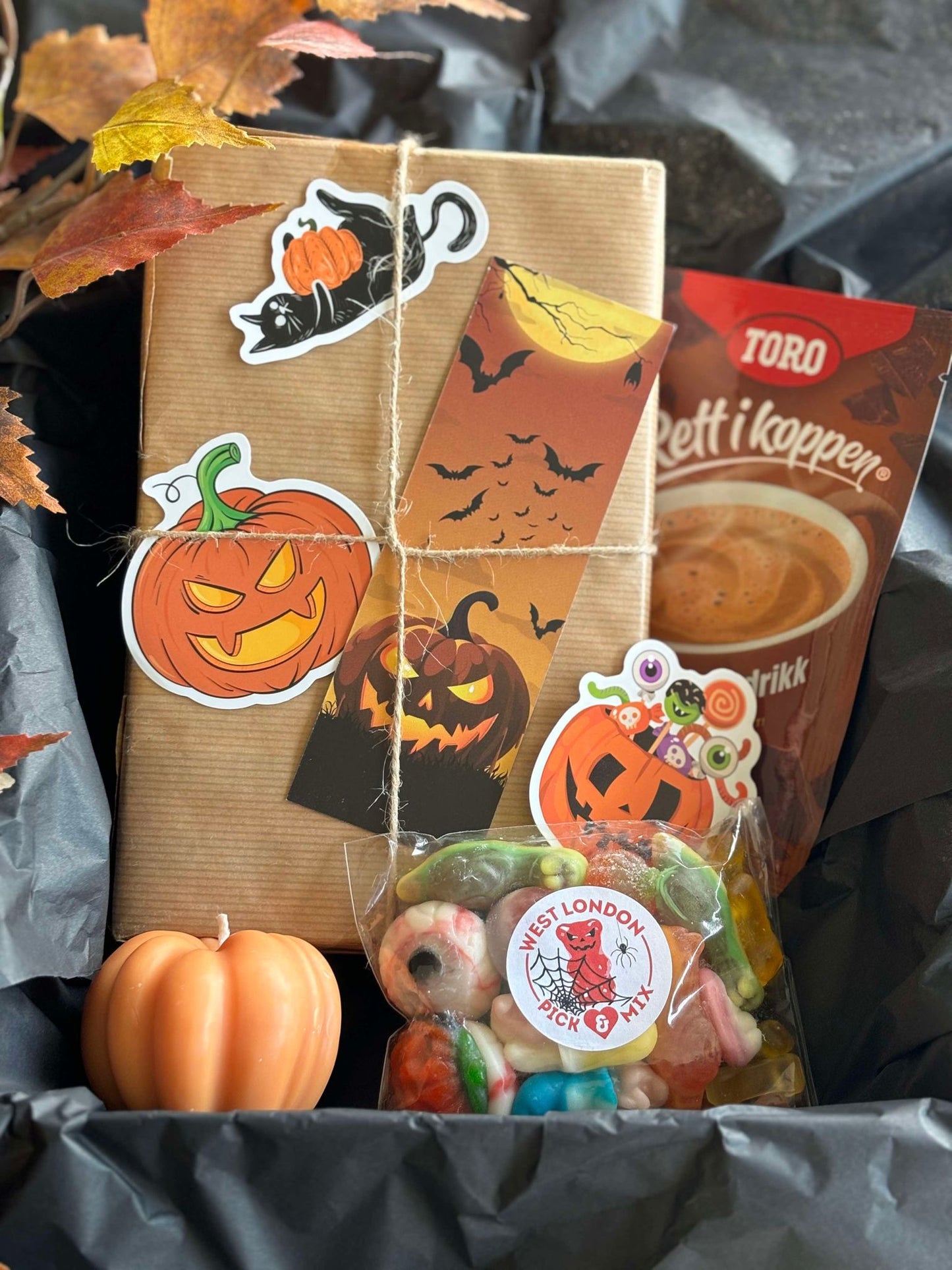 🎃 Trick or Read - Bookish Halloween Box 📚