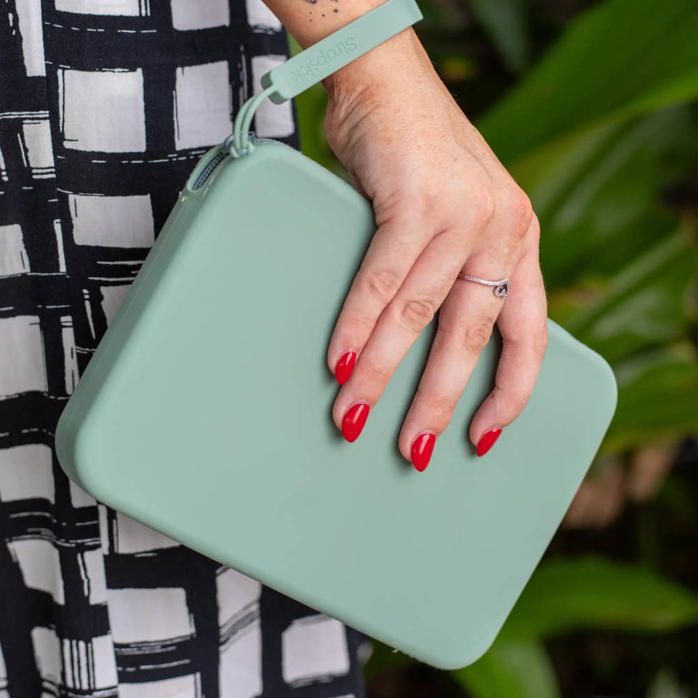 The Strapsicle Clutch