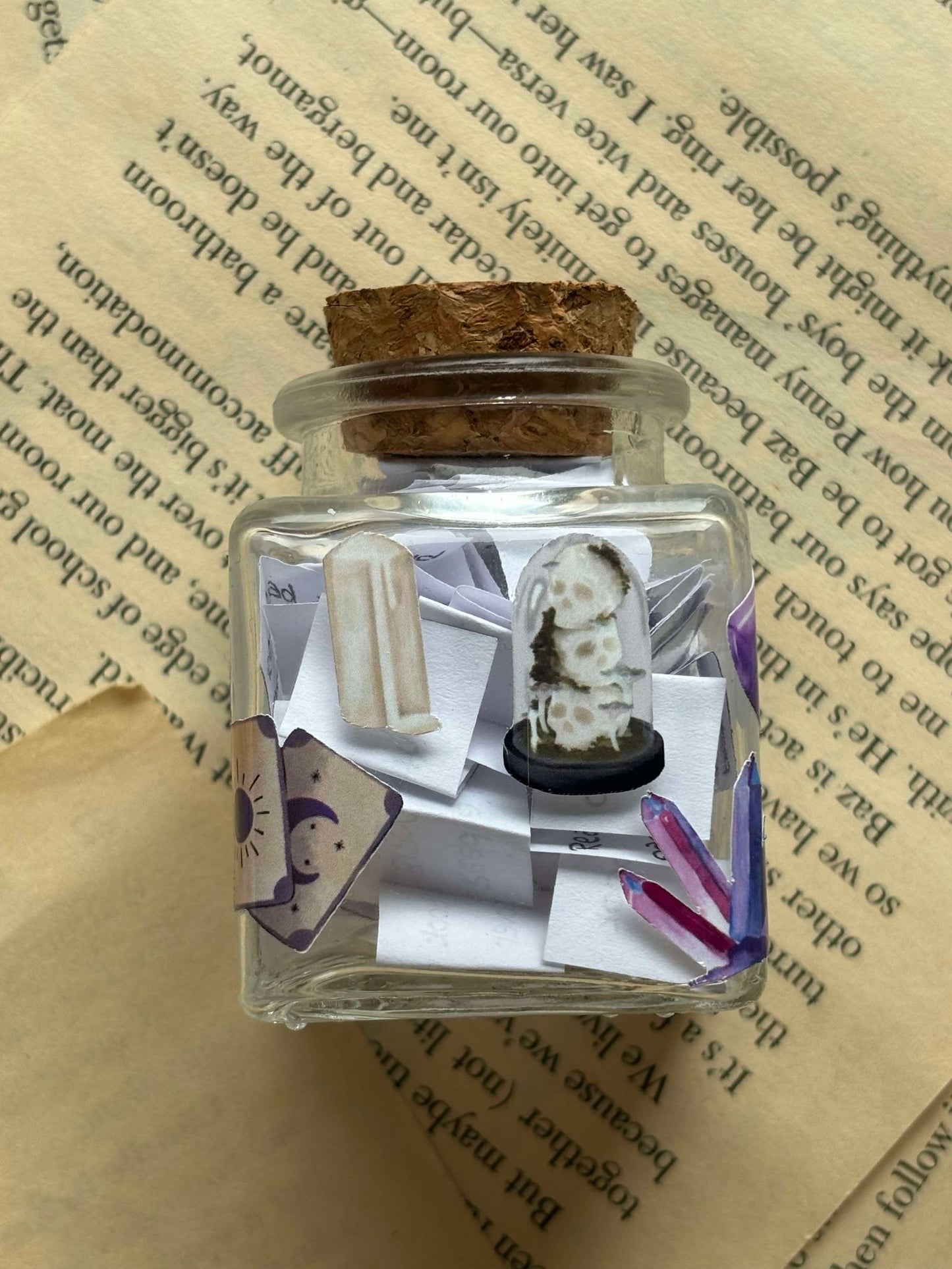 Witchy TBR Glasskrukke