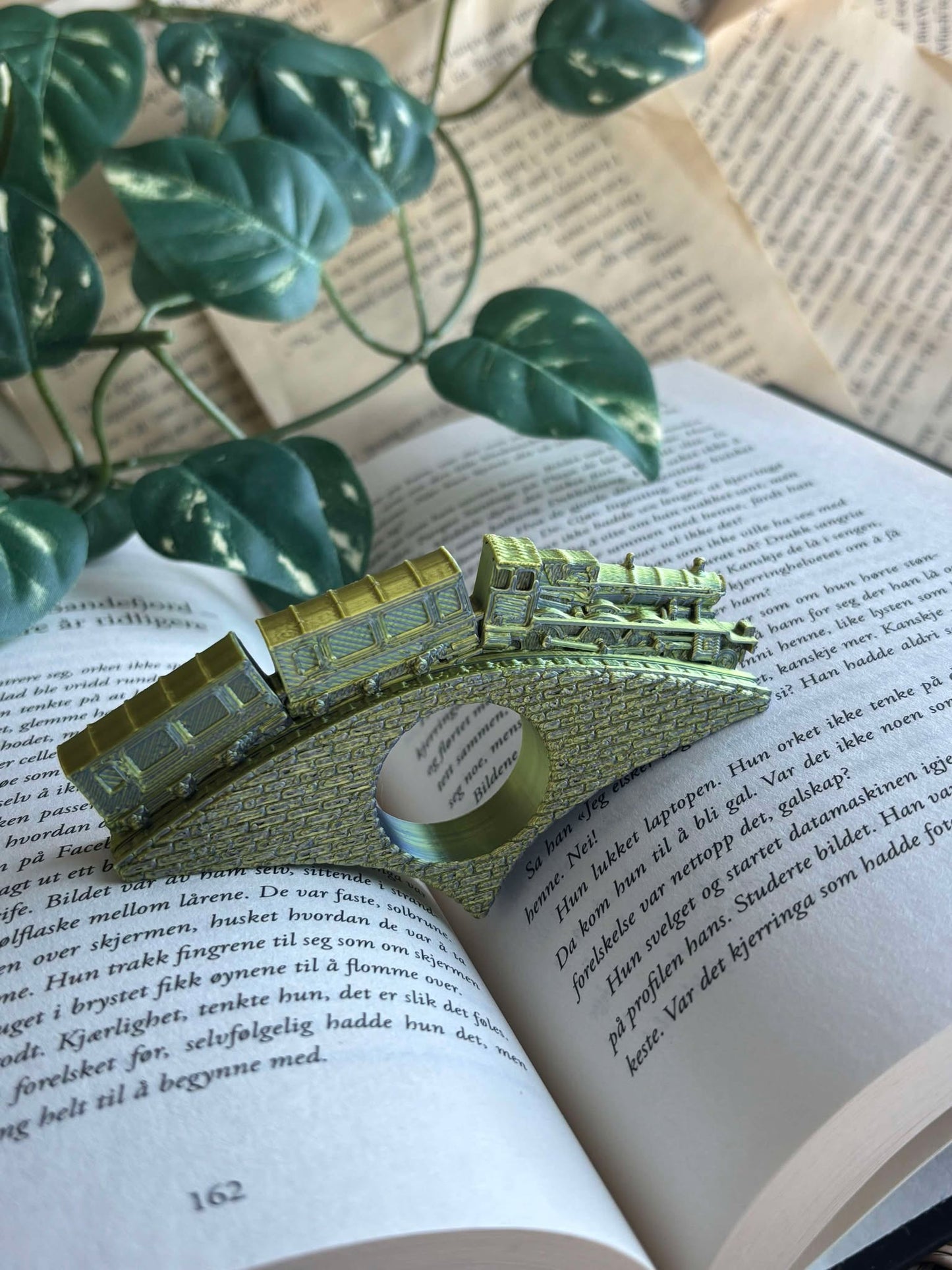 Thumb Page Holder / Sideholder - Tog