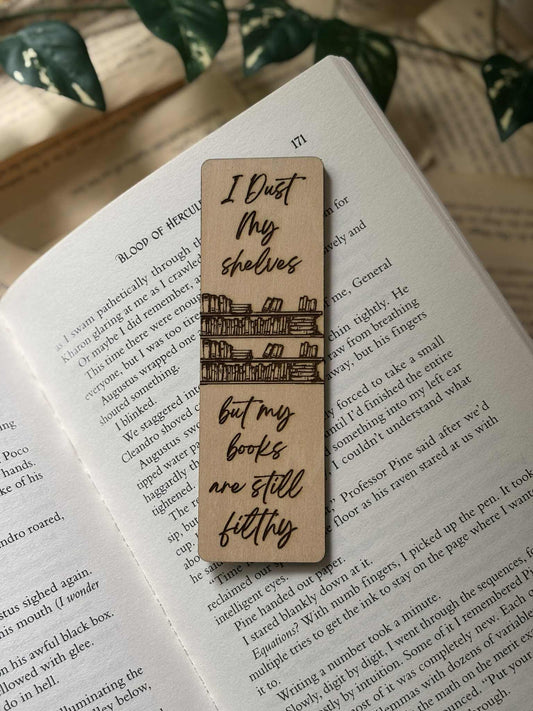 I Dust My Shelves - Bokmerke i tre