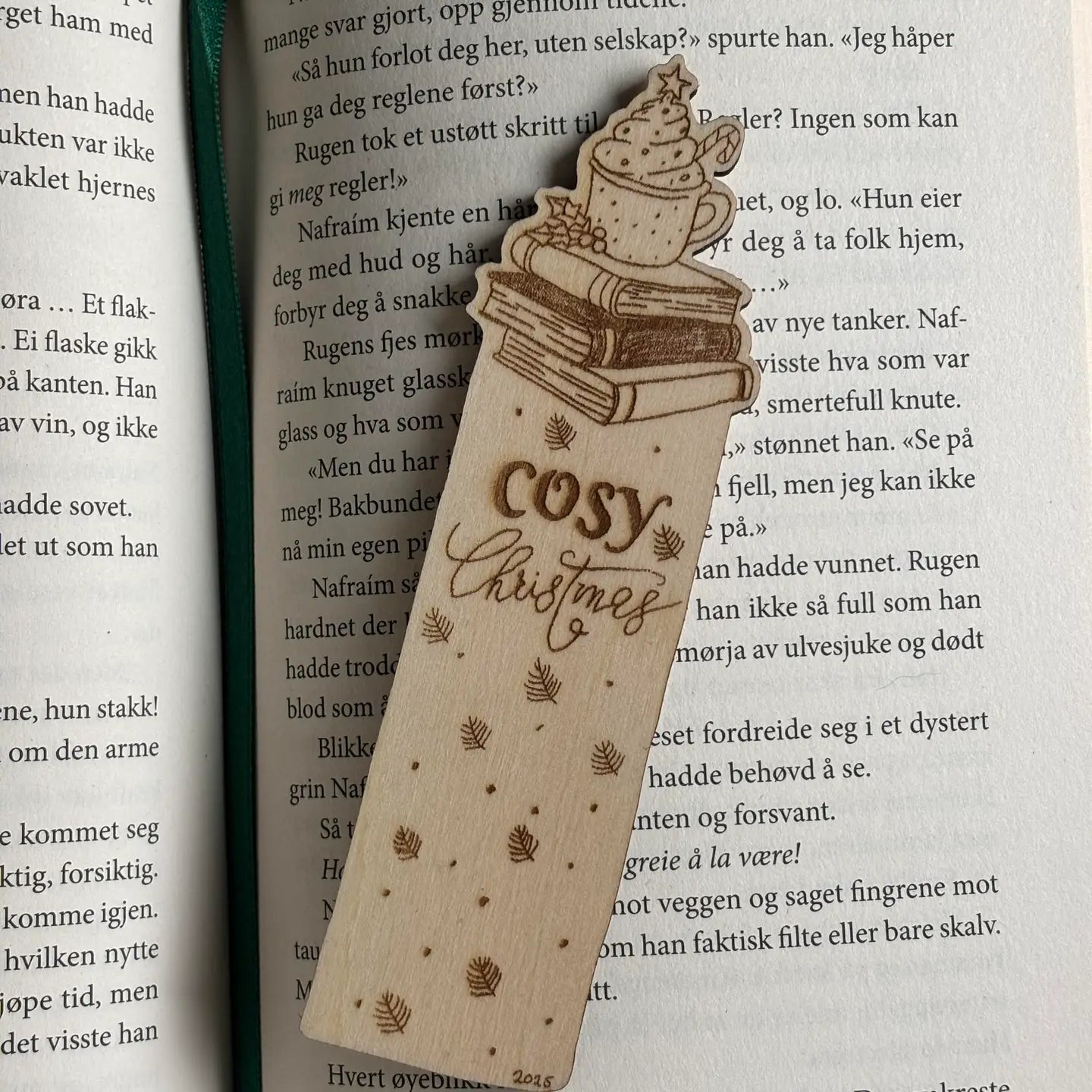 Cozy Christmas - Bokmerke i tre