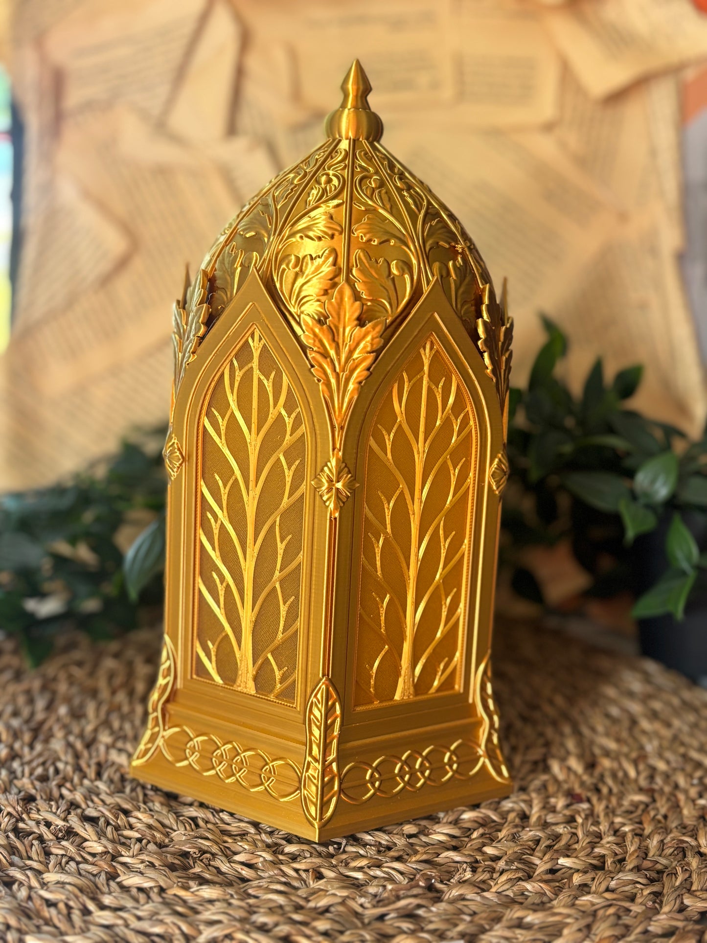 Elven Sanctuary Lamp
