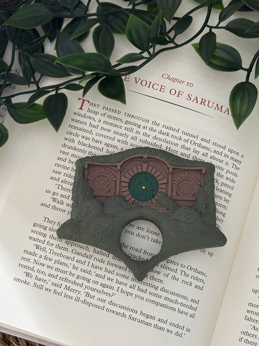 Hobbit Door Sideholder / Thumb Page Holder