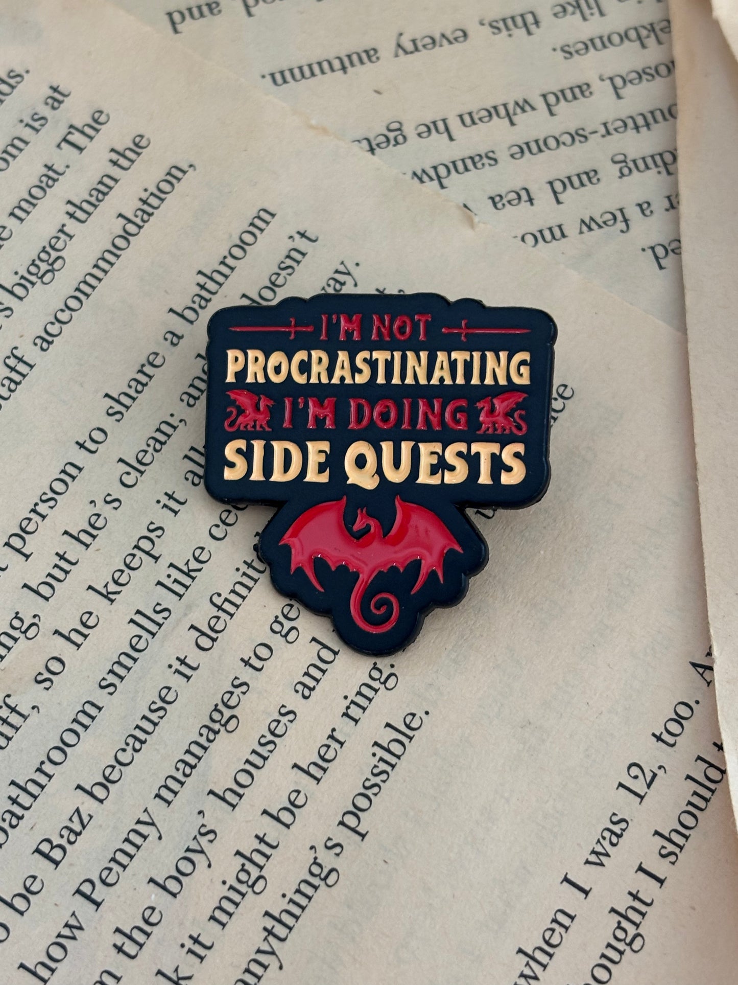 I´m doing sidequests - Enamel Pin