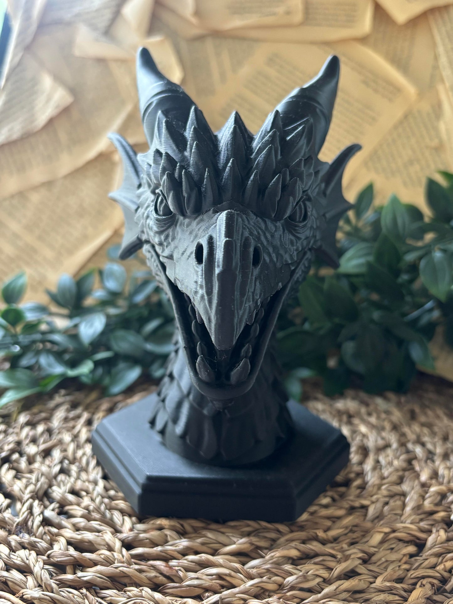 Bokstøtte - Dragon by Akshan