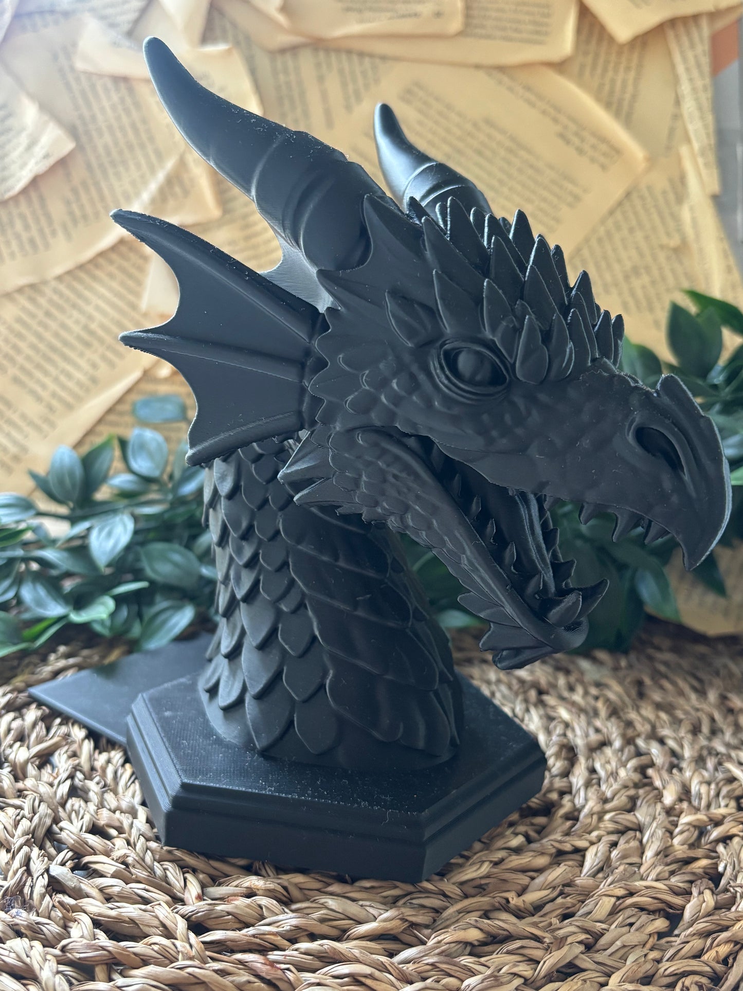 Bokstøtte - Dragon by Akshan