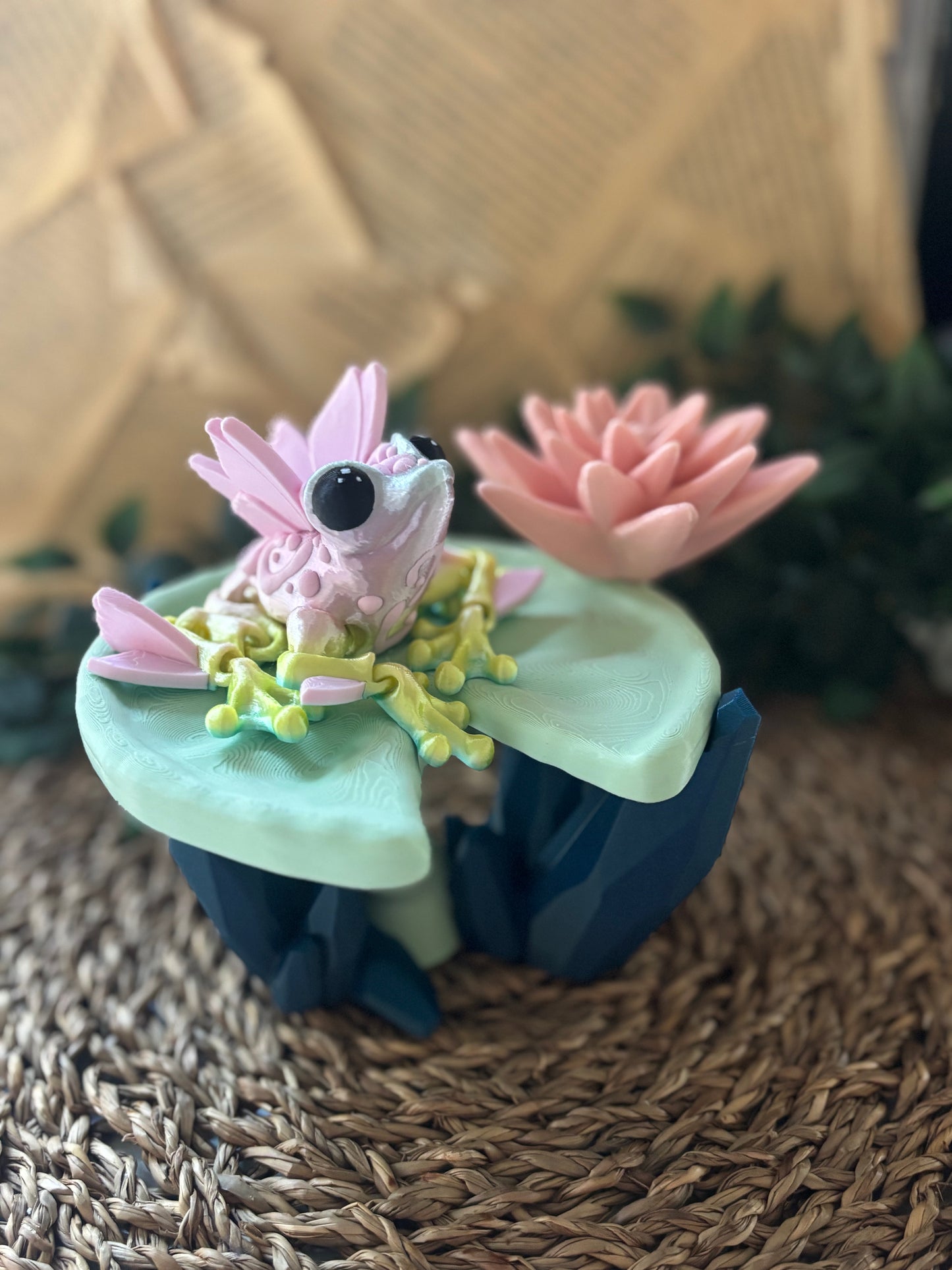 🌿 Lilypad Display Stand