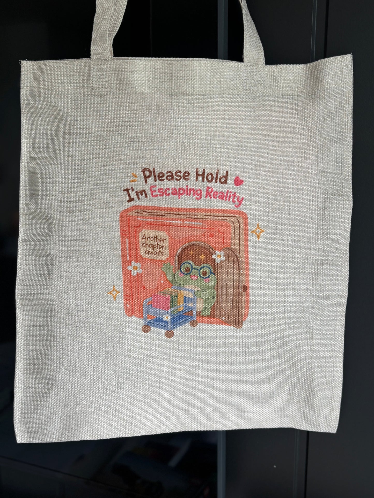 Please Hold I´m escaping reality Handlenett