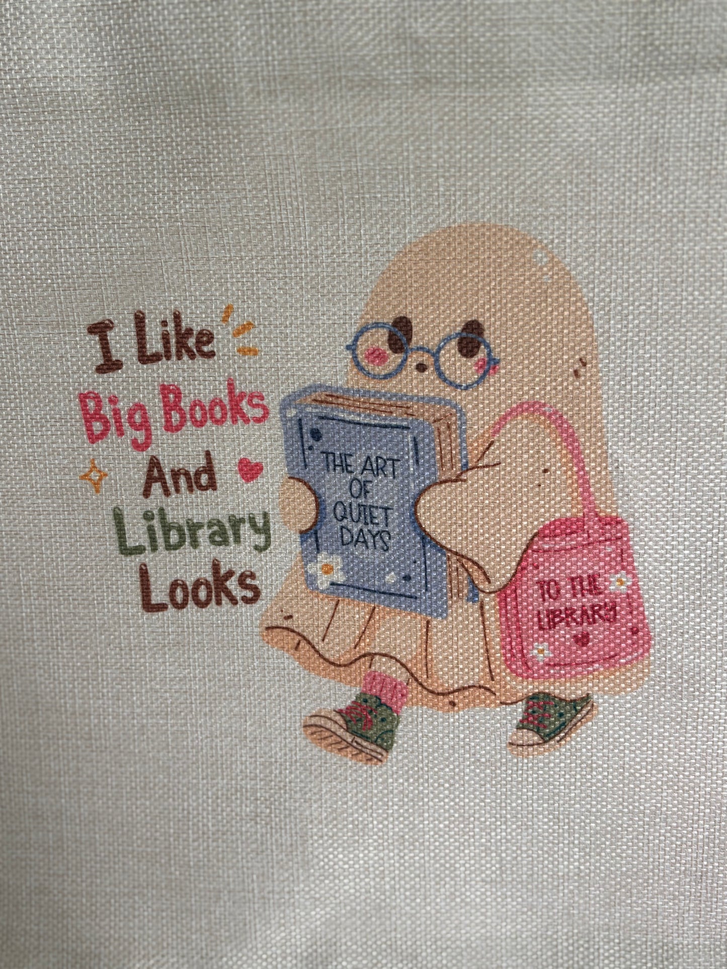I like big books and library looks Handlenett