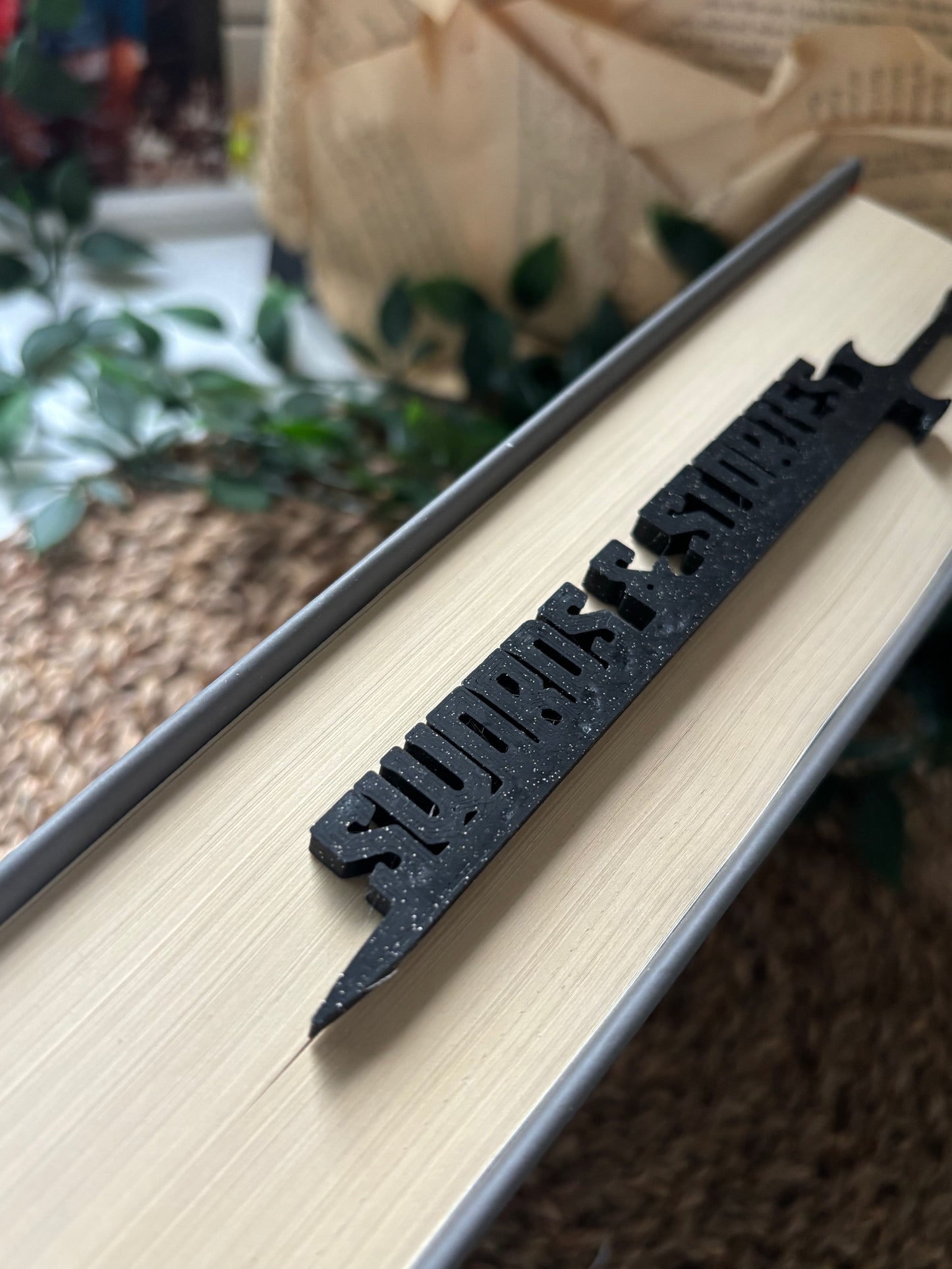 Sword & Stories 3D printet bokmerke