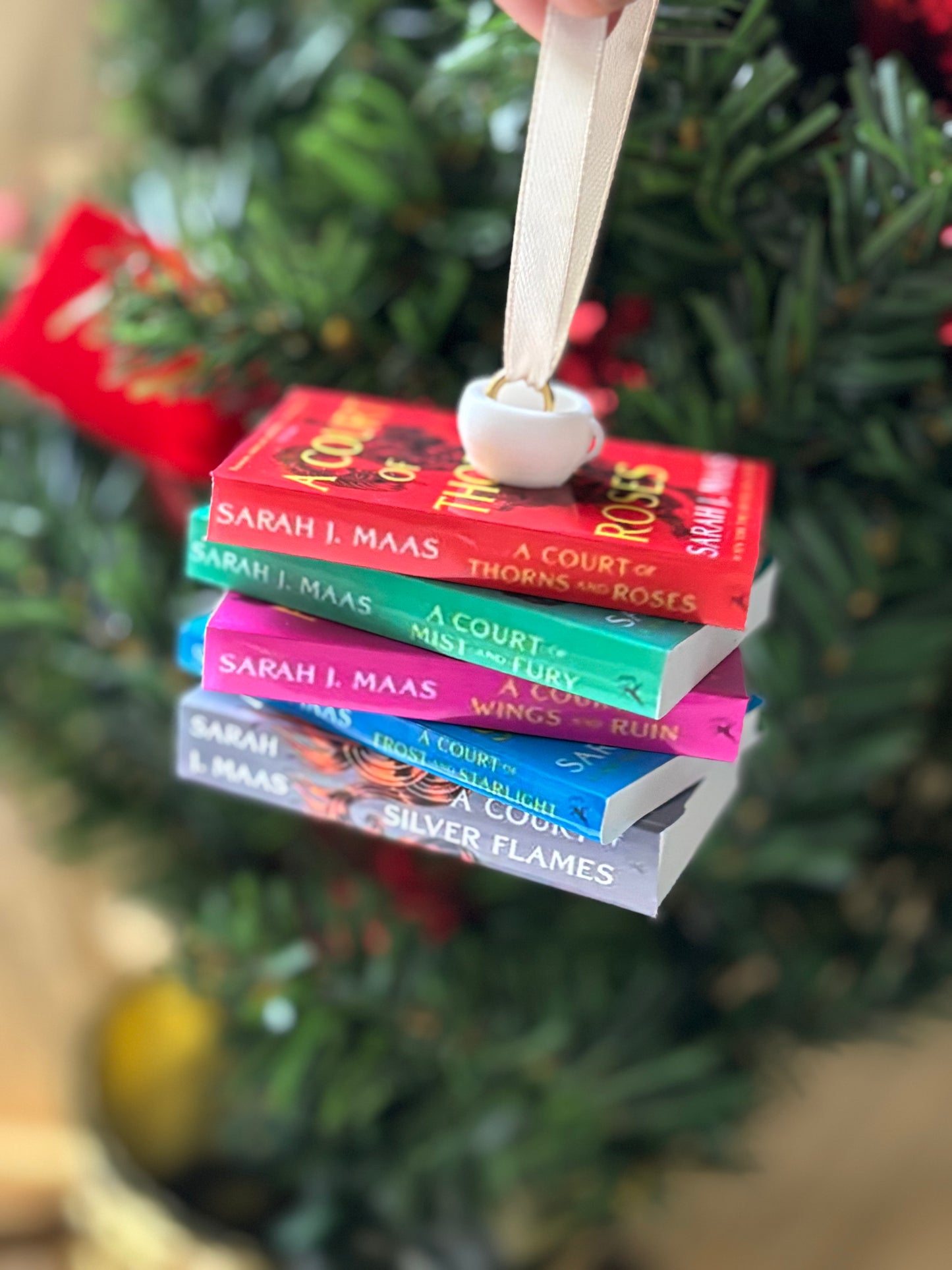 ACOTAR – Bokstabel Juledekorasjon