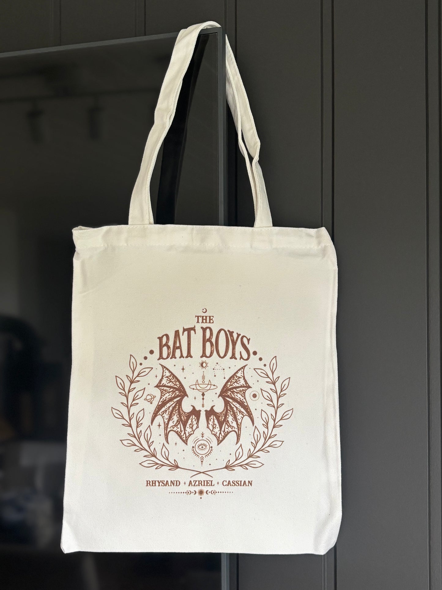 The bat boys Handlenett
