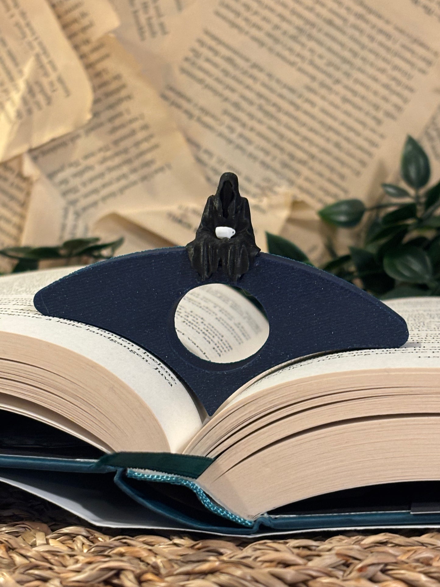 Thumb Page Holder / Sideholder - Suriel