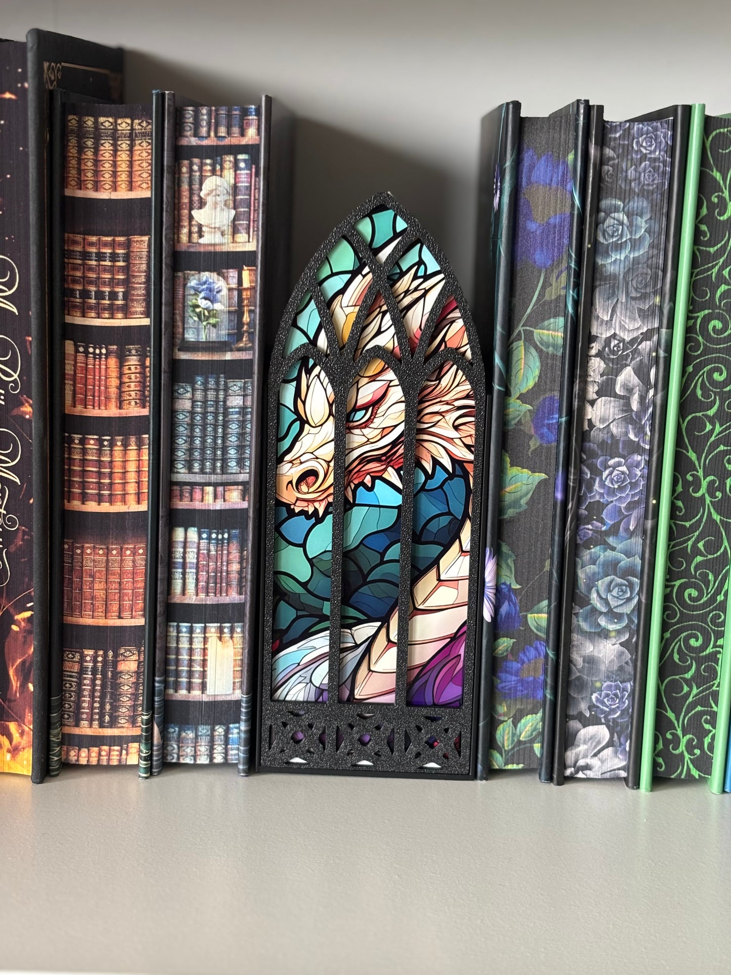 Book Nook - Stained Glass Window w/ 5 designs
