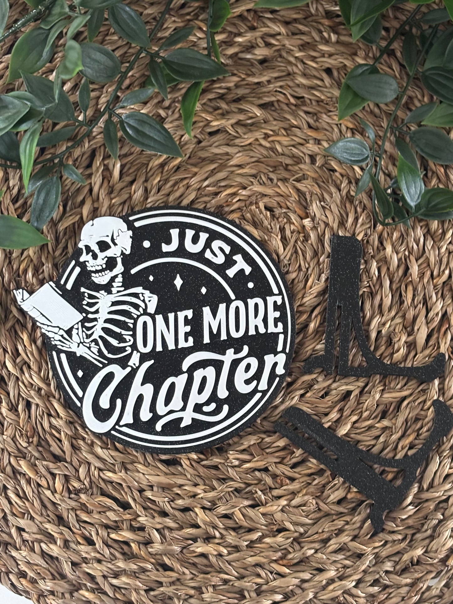 Just One More Chapter Dekorasjon