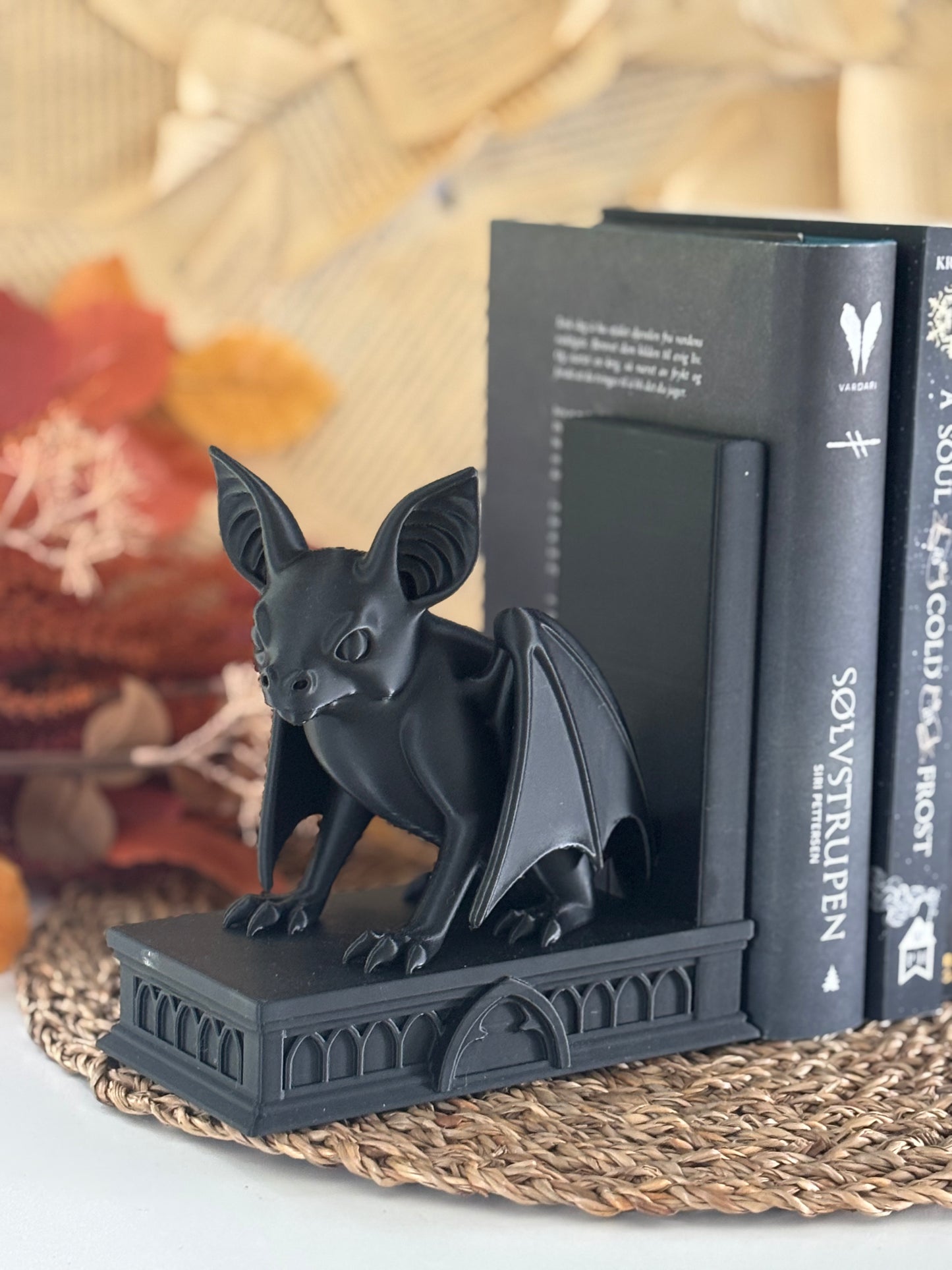 Bokstøtte - Gothic Bat
