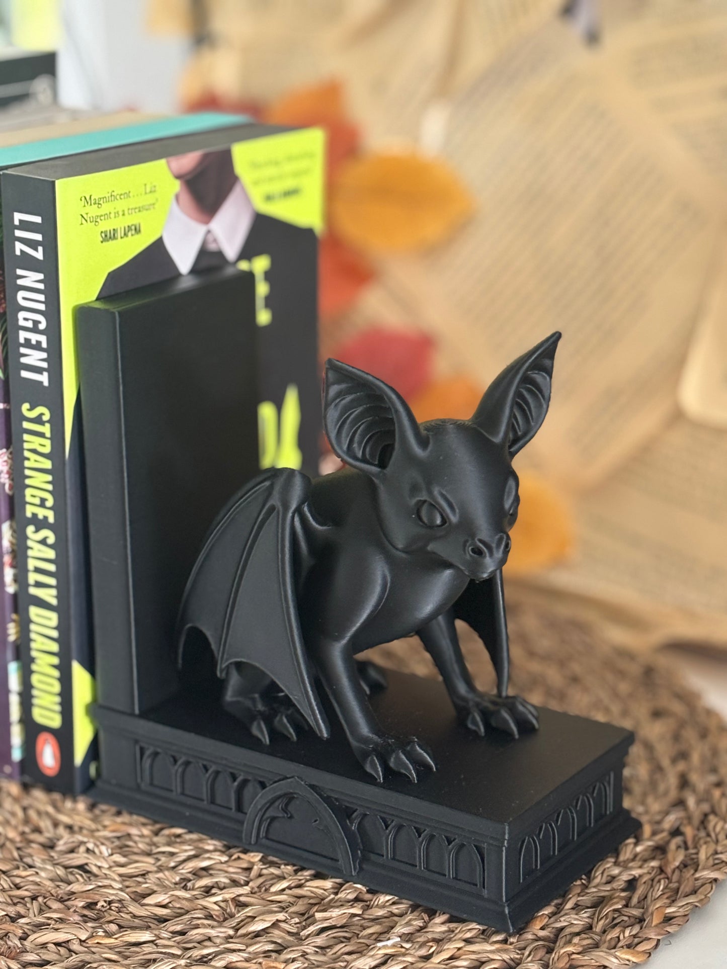 Bokstøtte - Gothic Bat