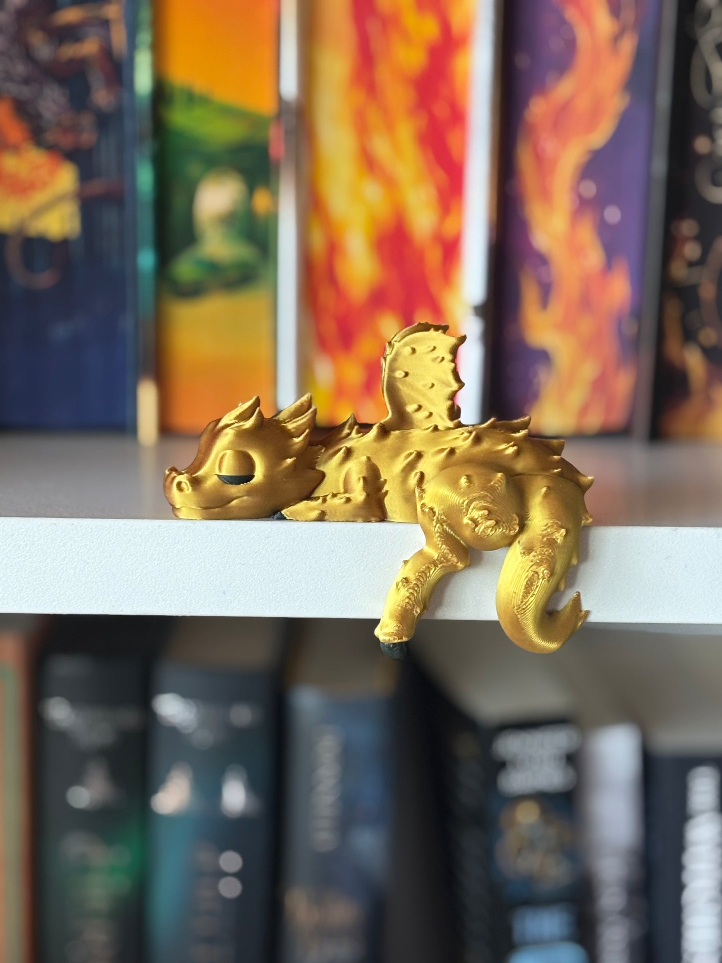 Shelf Sleeping Dragon