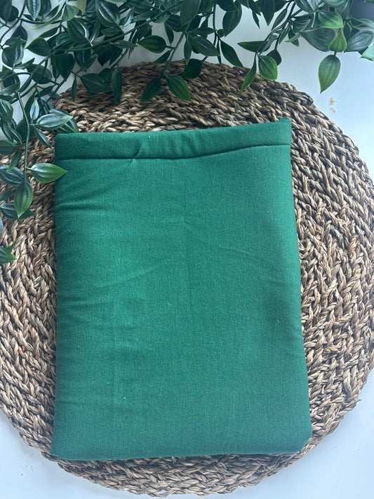 Ensfarget Booksleeve (Velg mellom flere farger)