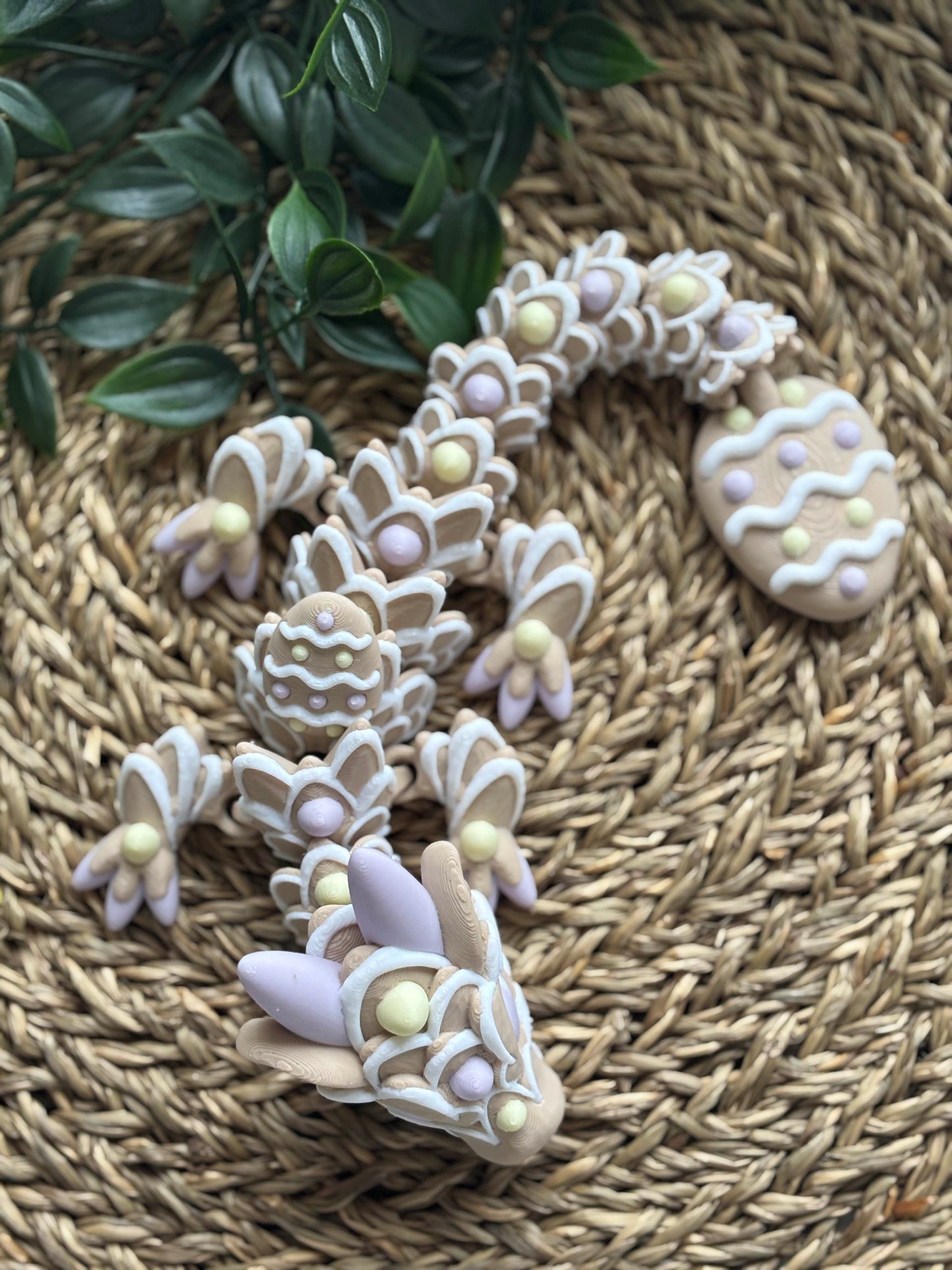 Easter egg cookie dragon - Cute 3D Fidget Dragon