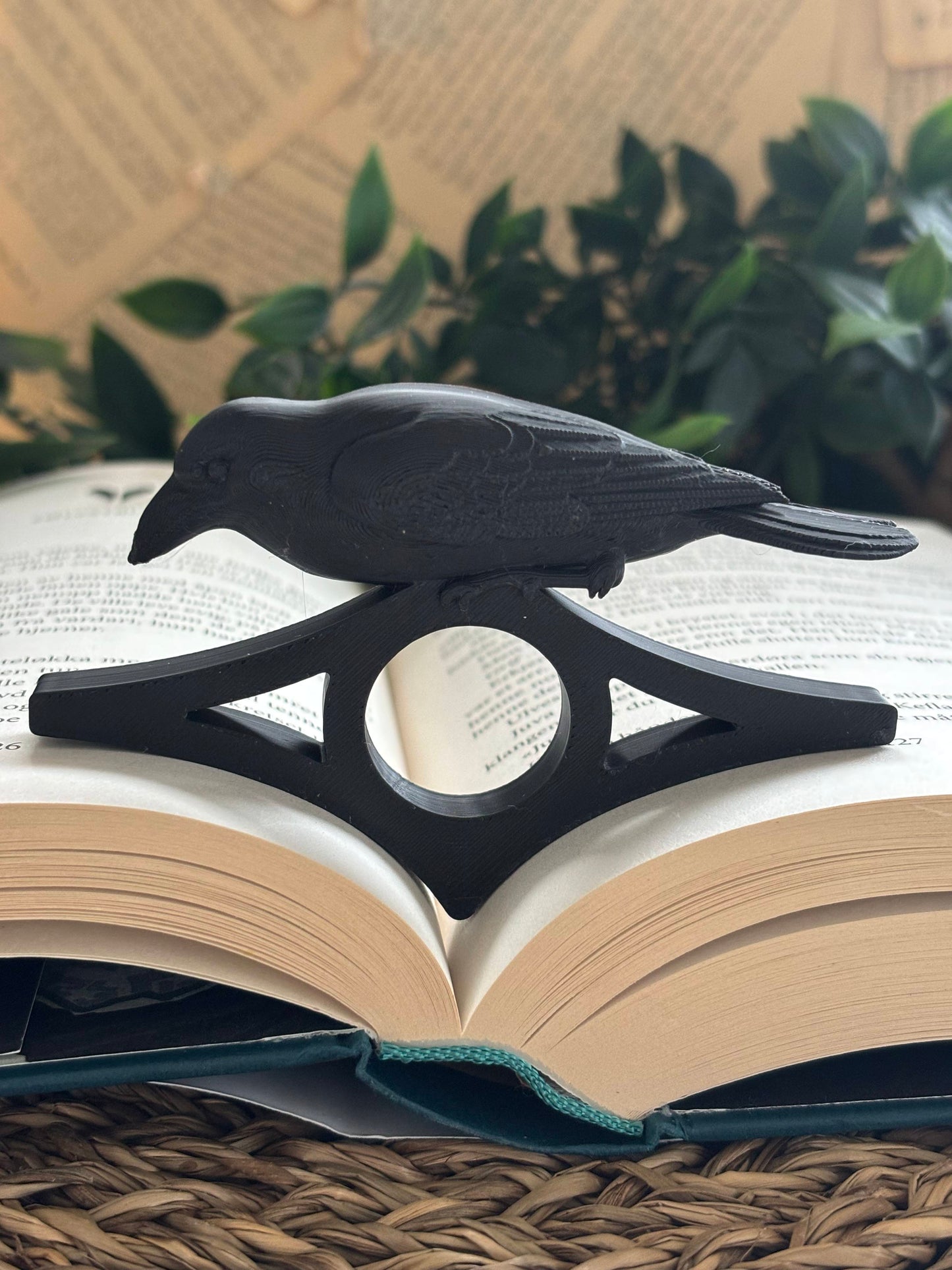 Raven - Thumb Page Holder / Sideholder