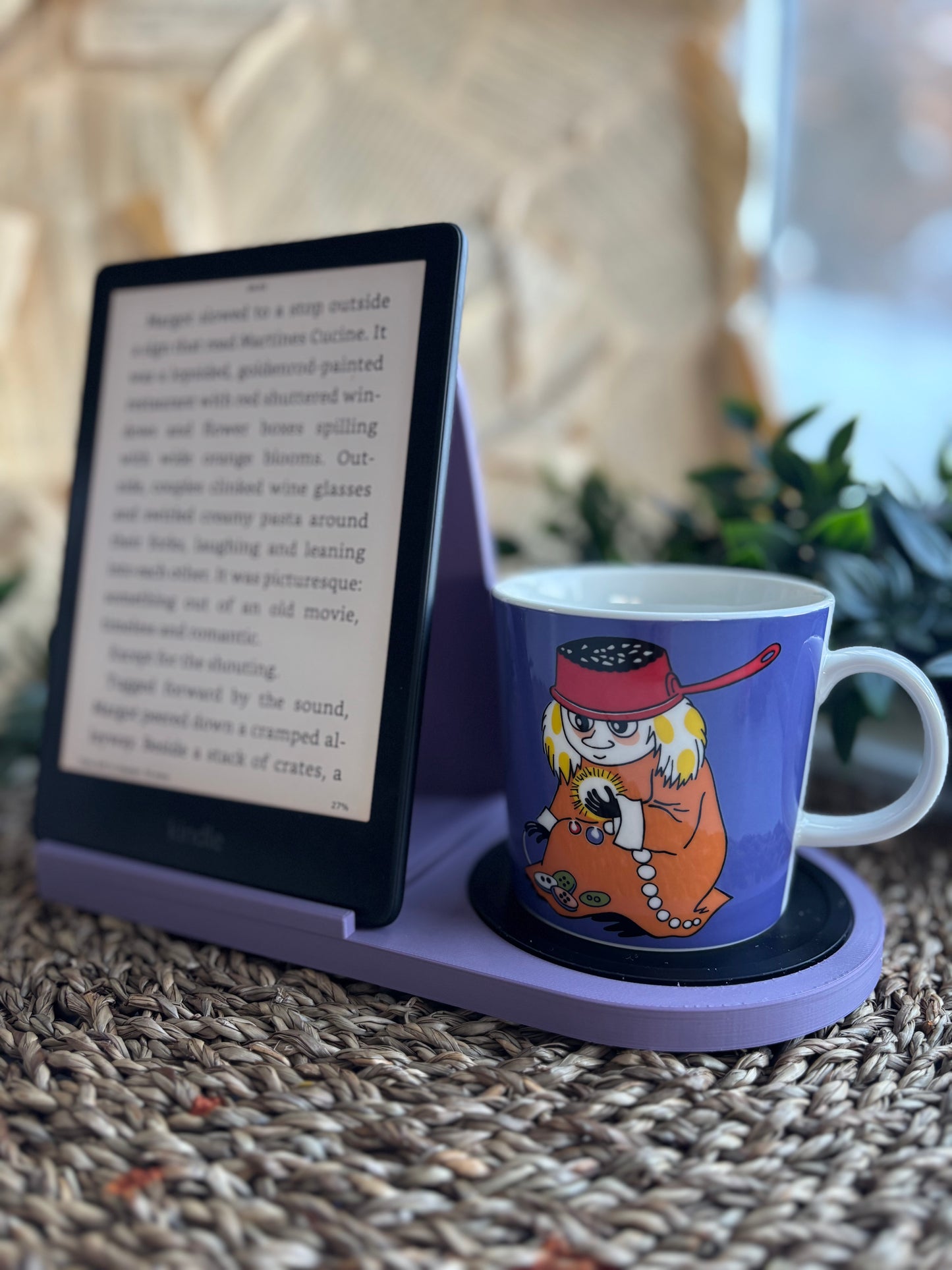 Bok-, kopp- og kindleholder (B-vare)