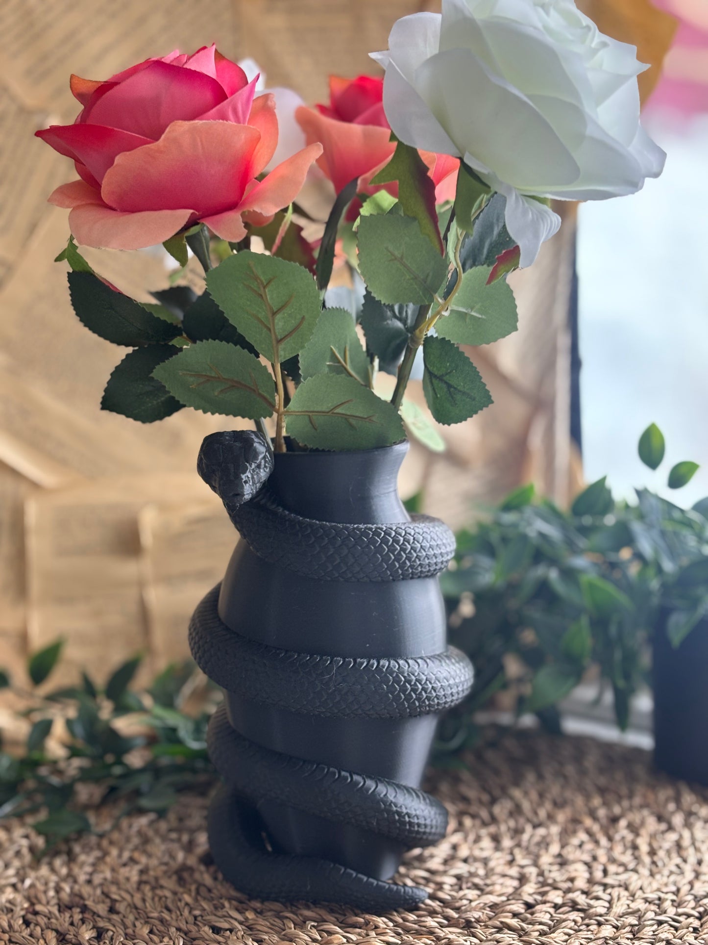 Serpent Vase