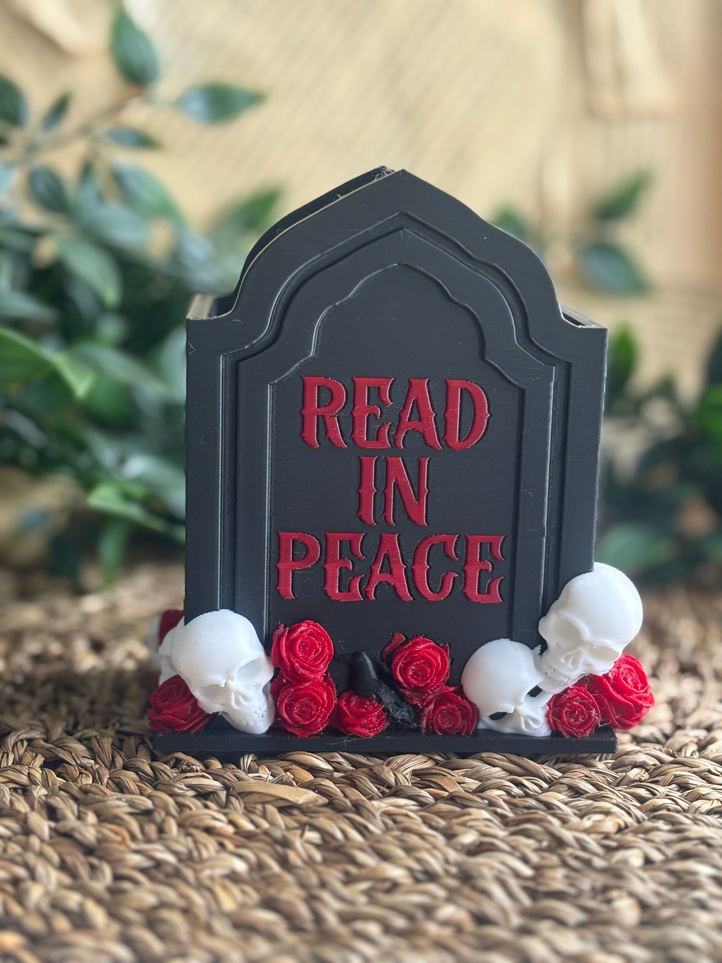 Read in Peace Bokmerkeholder / Penneholder