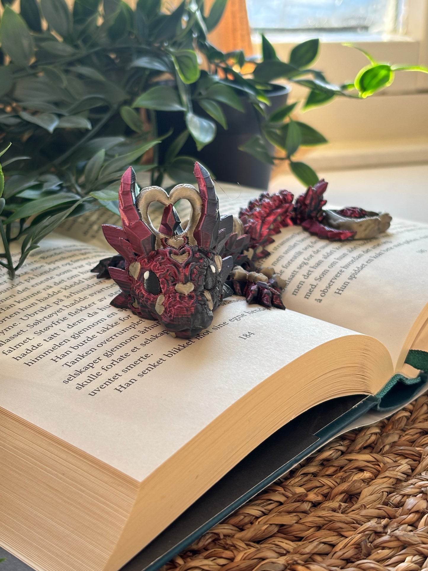 Dark Heart Dragon- Cute 3D Fidget Dragon