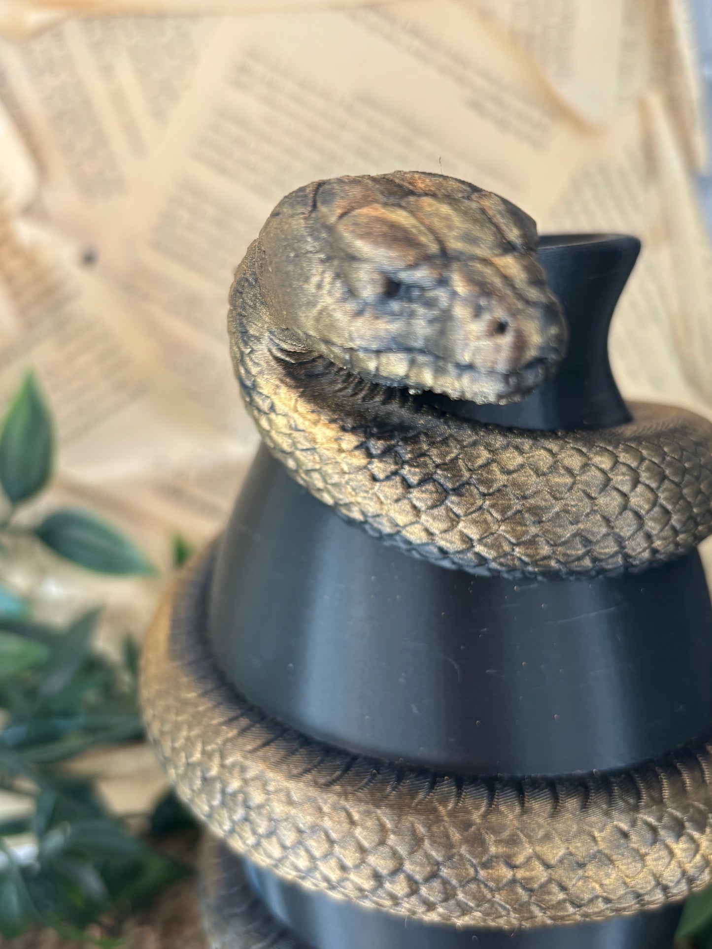 Serpent Vase