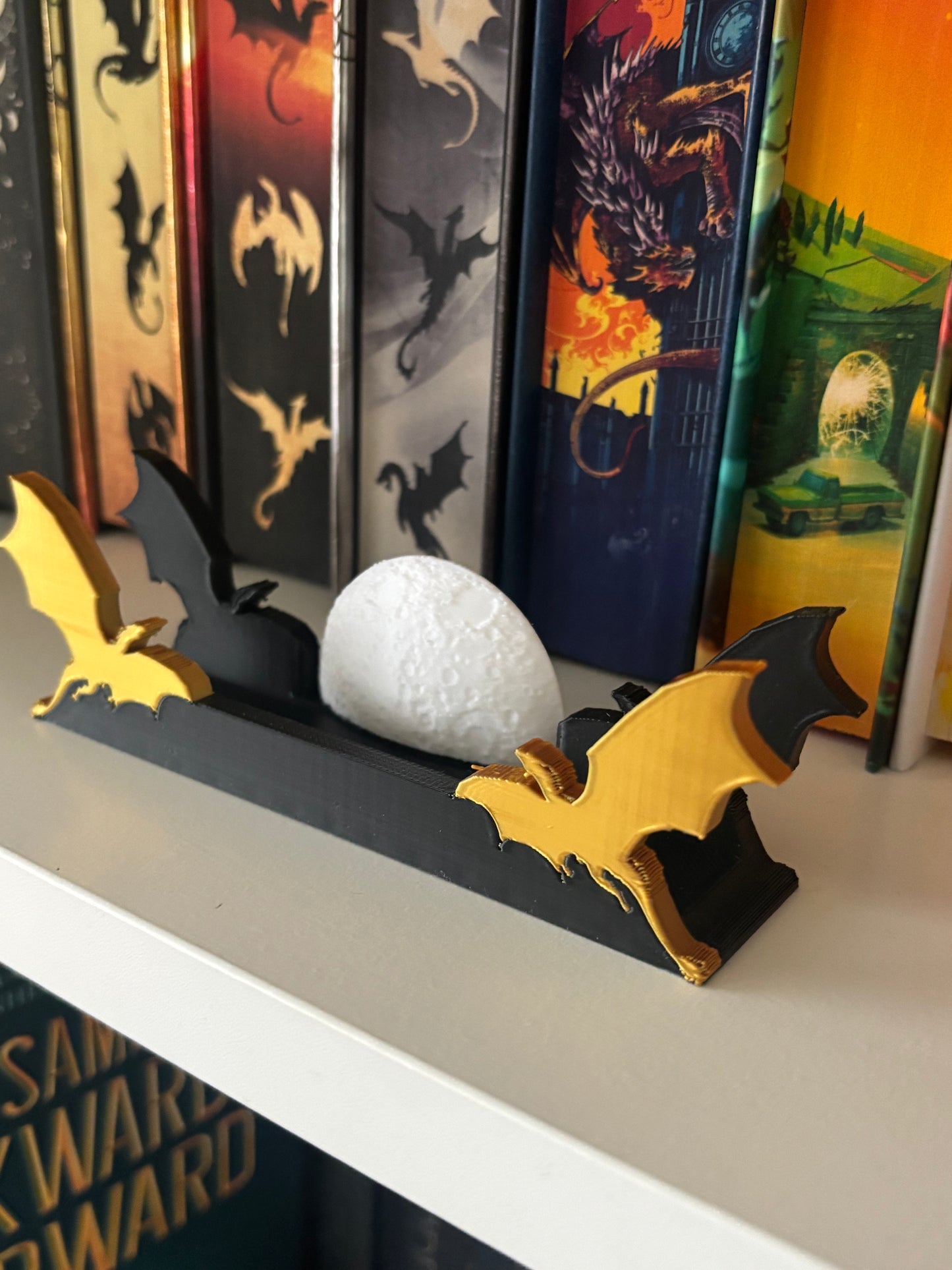 Flying Dragons Kindle Holder