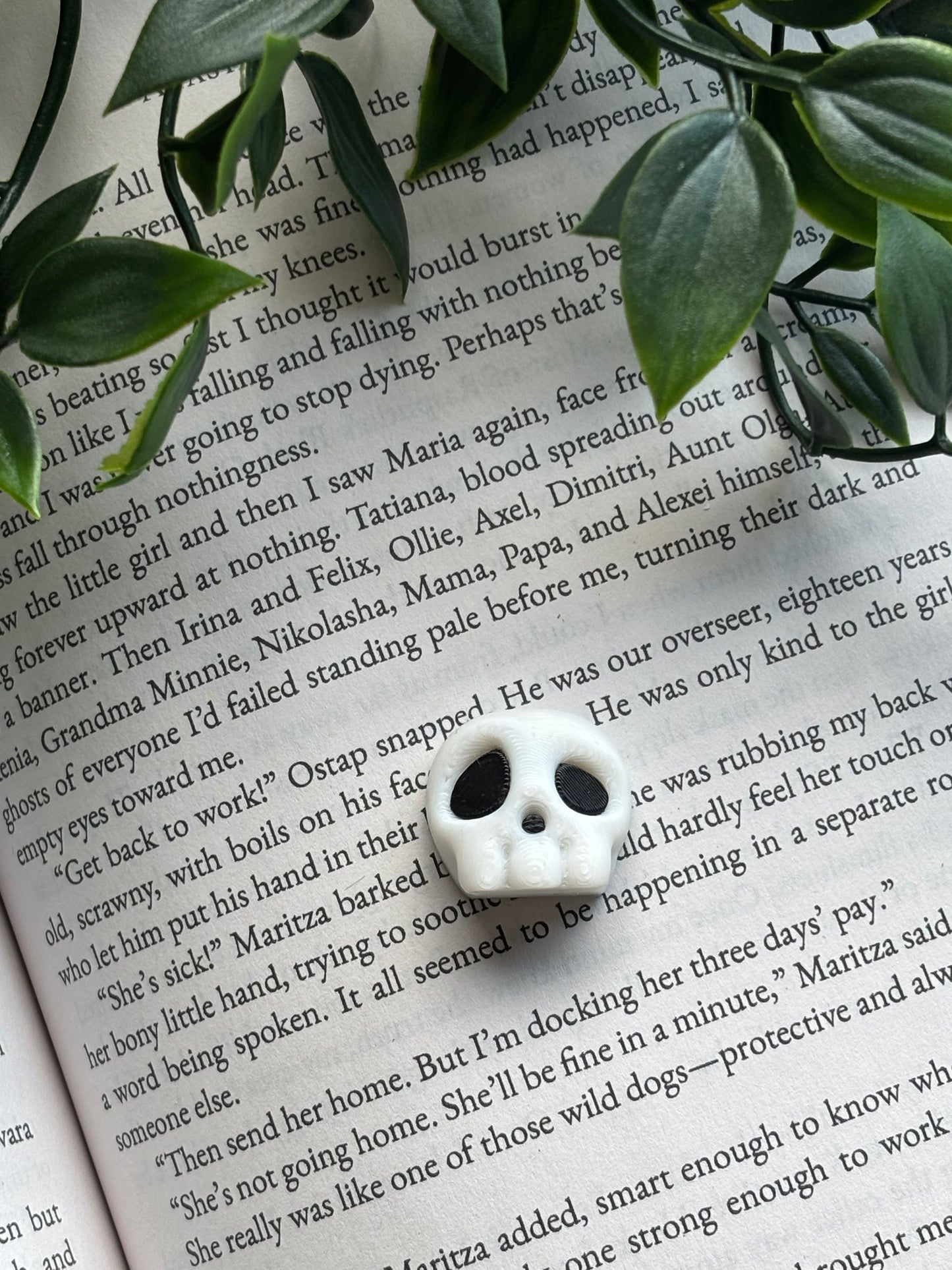 3D printet hodeskalle -  Miniatyr til mini bokhyller