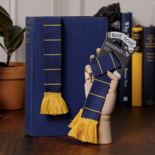 Book Scarf Bokmerke - Navy & Yellow