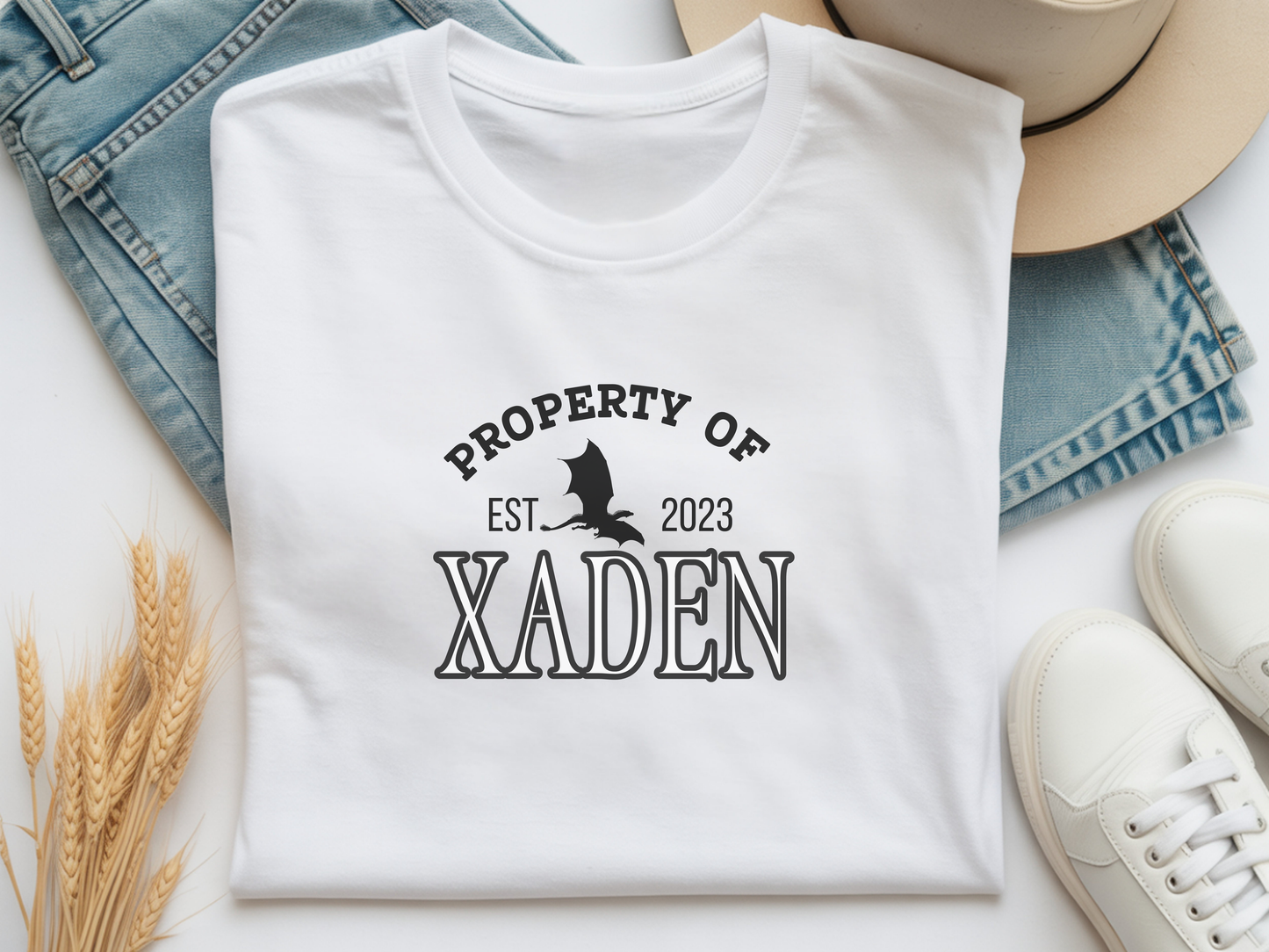 Property of Xaden T-skjorte