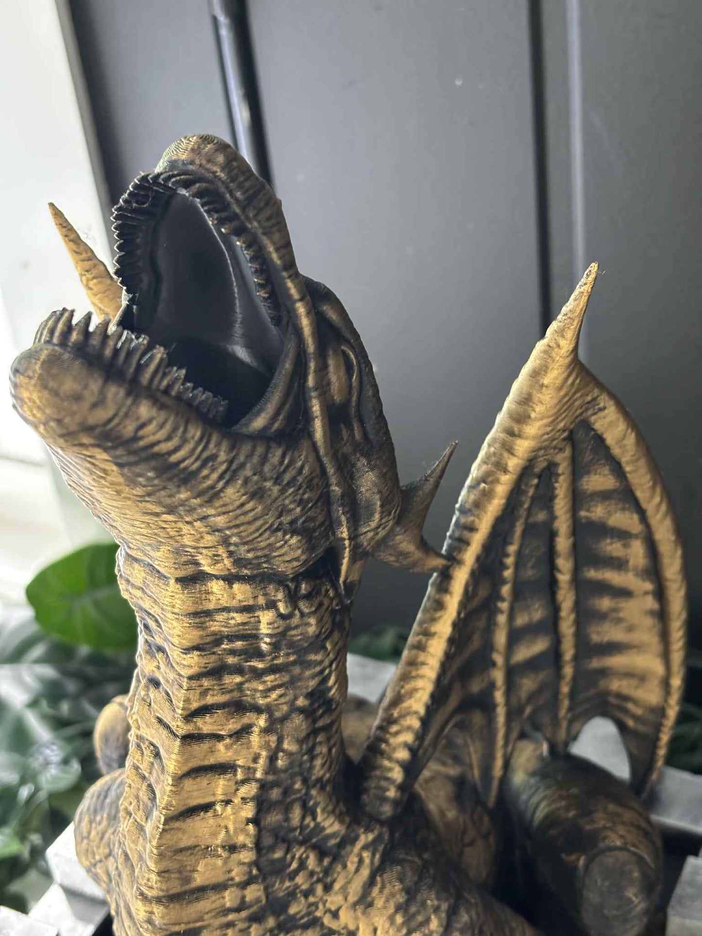 Dragon Vault – Dice Tower & Oppbevaringsboks