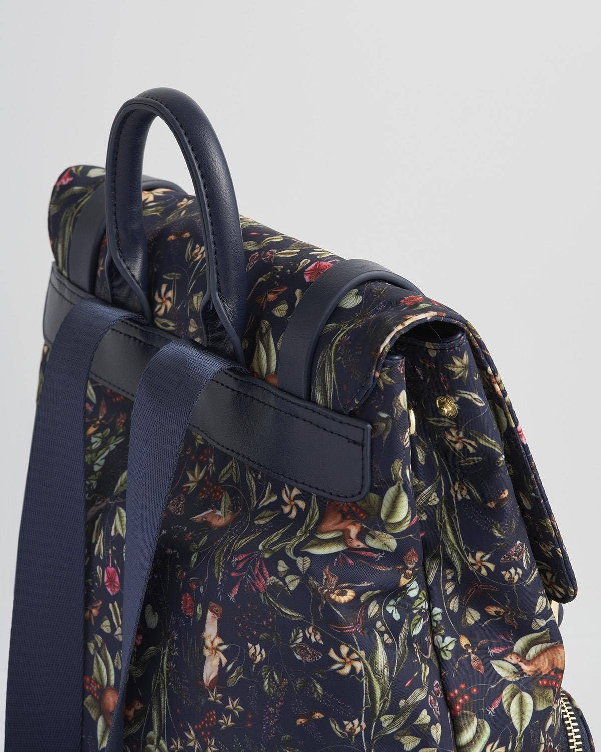 Wolf Garden Large Navy Ryggsekk