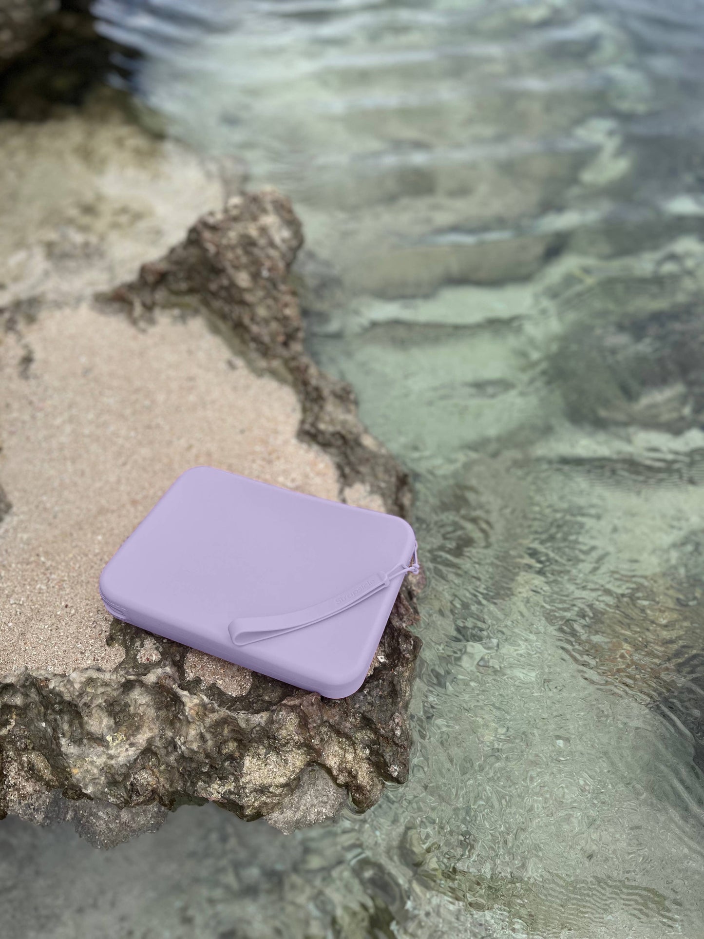 The Strapsicle Clutch