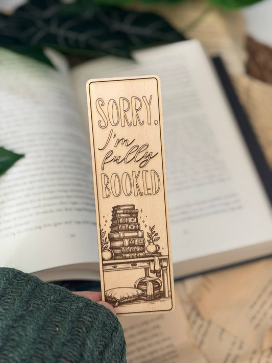 Sorry, I'm Fully Booked - Bokmerke i tre