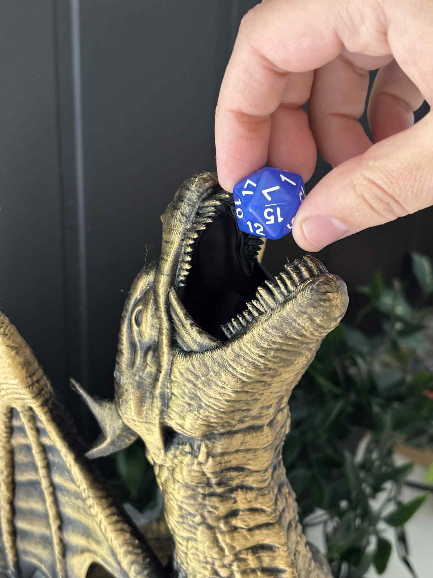 Dragon Vault – Dice Tower & Oppbevaringsboks