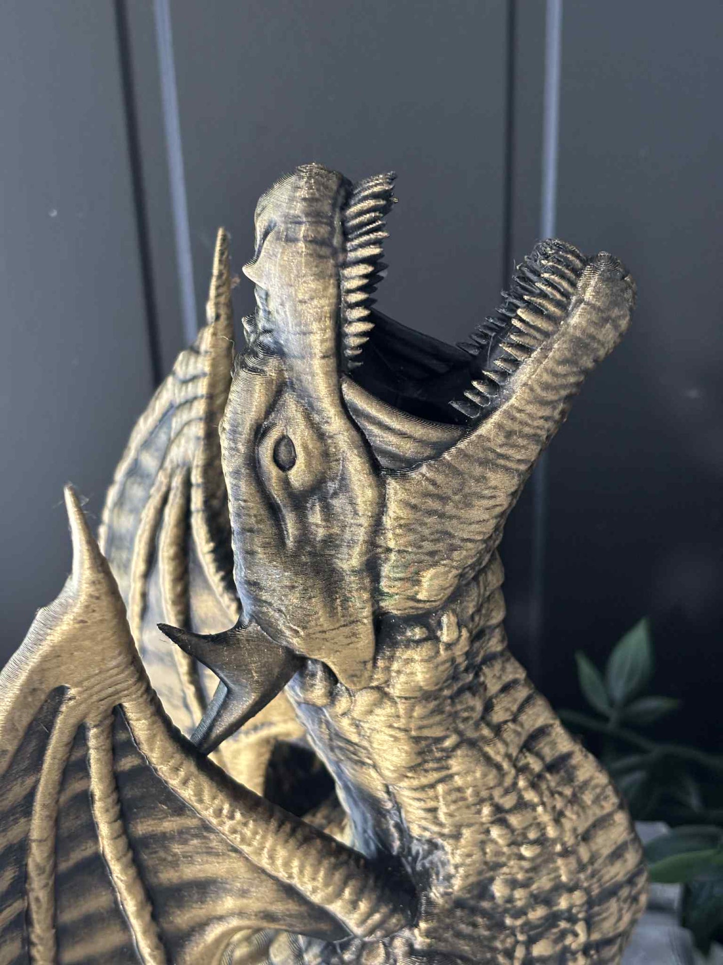 Dragon Vault – Dice Tower & Oppbevaringsboks